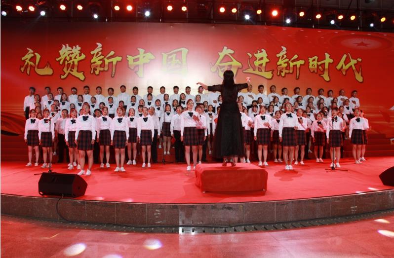 师生合唱